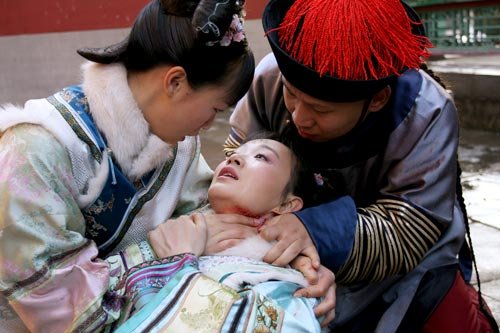 《<em>后宫</em>甄嬛传》全国热播 战菁一为流朱落泪_娱