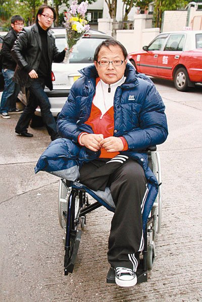 演员罗君左傍晚六时三十八分去世 并未留下遗言