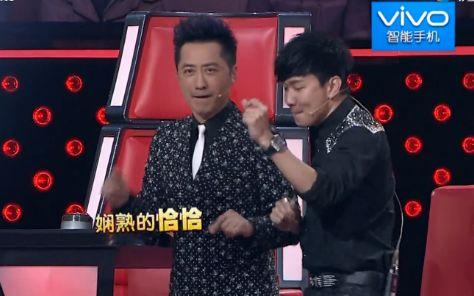 《好声音》导师力全PK 收官荣誉战老学员取胜