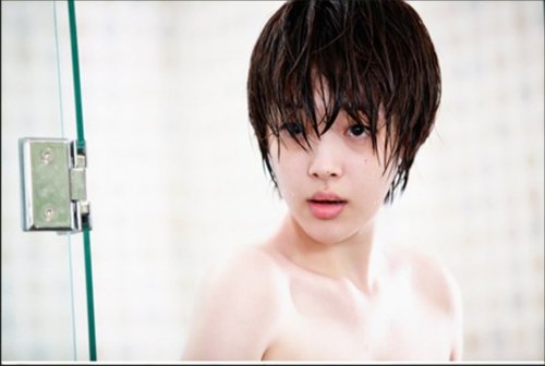 韩版《<em>花样少年少女</em>》8月15开播 曝雪莉沐浴照