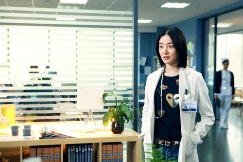 崔心心惊艳亮相 《到爱》女主角引发大搜索