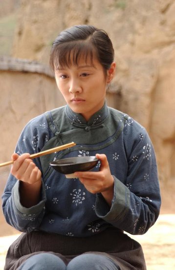 《刑警博客》热拍 “苦情女”赵小熠华丽转型