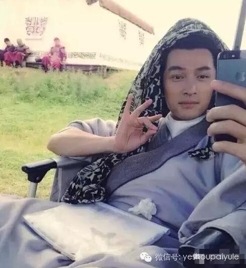 胡歌人生低谷撰写专栏 每个字都充满挣扎和希望