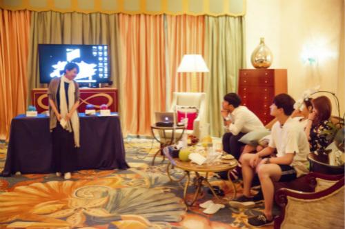 许晴阐述花少精神:诚意焕发正能量_娱乐_腾