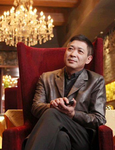 导演阎建钢赶拍《中国地》 称真诚比艺术更重要