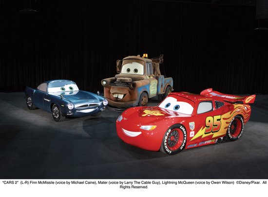  the start of the racing 2 United States parade Lightning McQueen into New York Auto Show 