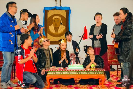 《让世界听见》张玮回家乡 曹轩宾动情忆故人