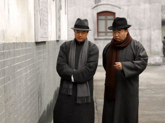 《螳螂》江苏卫视热播 宁文彤董勇兄弟情深