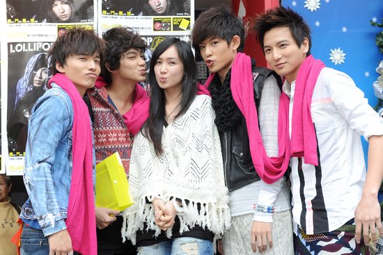 LOLLIPOP F《四度空间》改版首周5大金榜夺