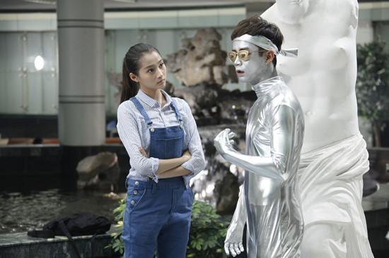 《妻子的谎言》热播 关少曾关晓彤父女首同台