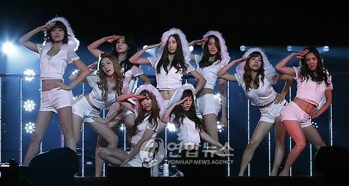 三人组,少女时代