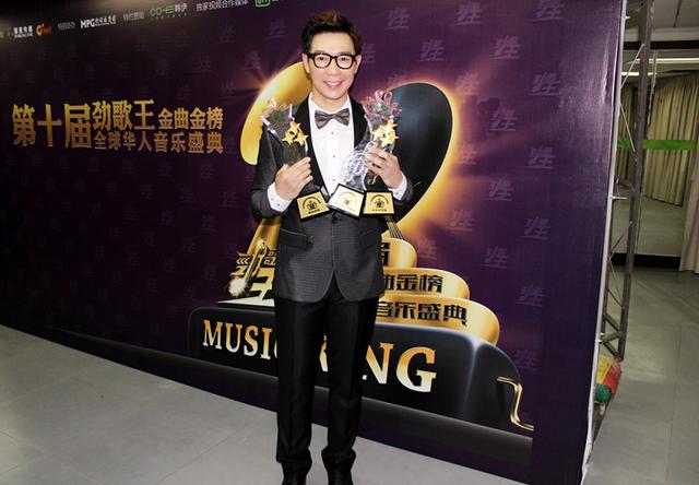 种子家族共聚“劲歌王” 旗下歌手再获大奖