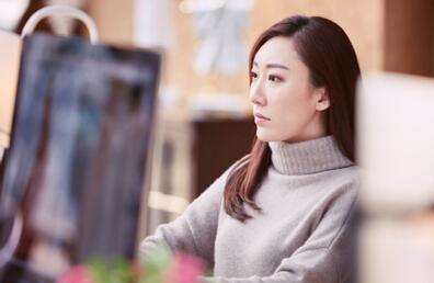 《放弃我抓紧我》王晓卯背弃陈乔恩 遭王凯挖角