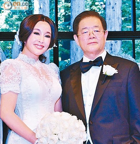 刘晓庆收获两栋豪宅 新婚否认私生子传闻