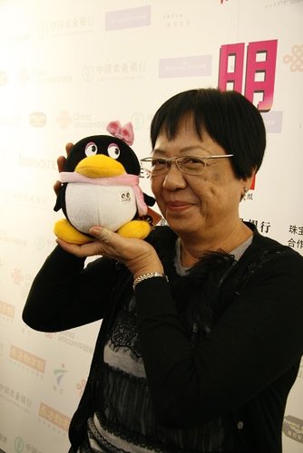 许鞍华荐片--《不能没有你》:给大家鼓舞