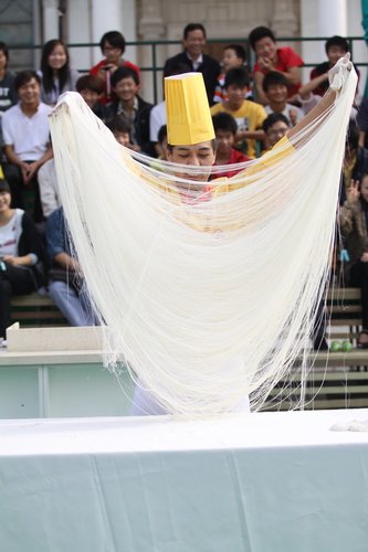 安徽卫视《欢乐派》创意无限 手机玩转黄金周