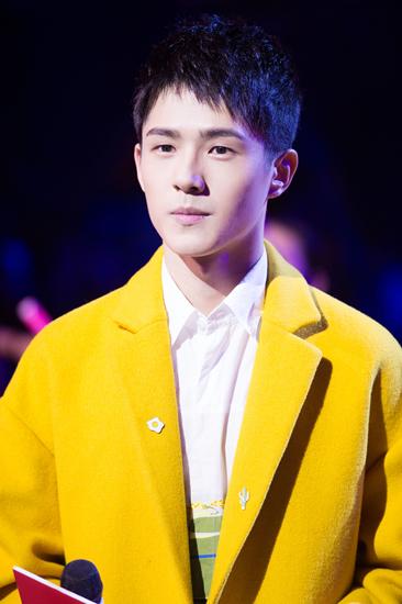 刘昊然再跨界当主持 多番突破进步不设限