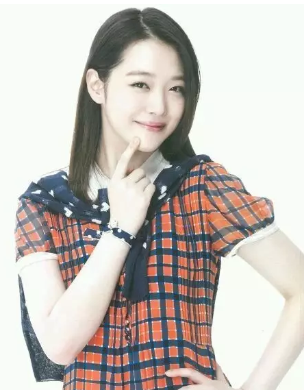 她是韩版欧阳娜娜，从国民妹妹到国民弃妇