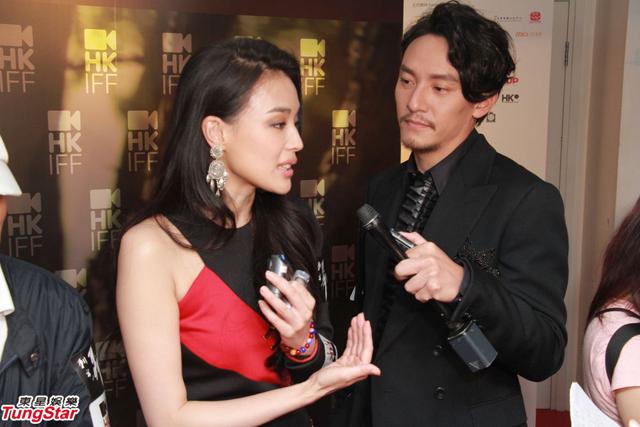 张震舌灿莲花夸舒淇:人美,身材好,有才华