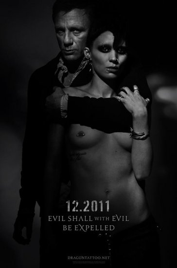  the new poster for dragon tattoo girl hold Daniel personal nude Lu Ni 