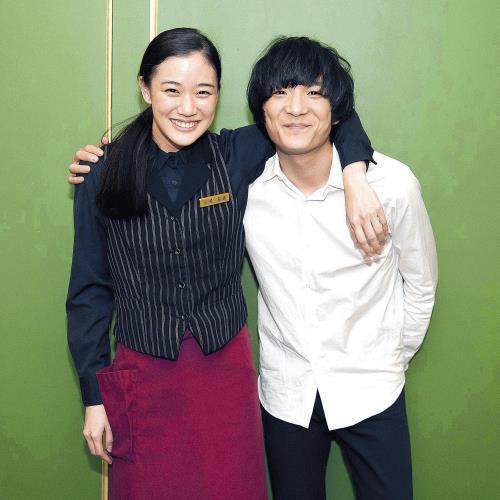 石崎Huwie与苍井优合作拍摄《安云春子下落不明》