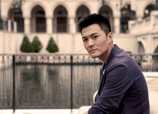 于小伟《情定大饭店》演绎职场明暗猛斗