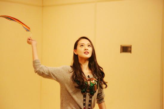 《星星的密室》冯越密室玩太极 丝带灭蝇验体