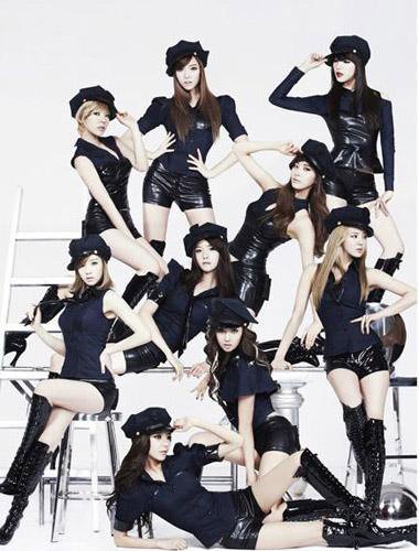 港媒偷拍少女时代机舱<em>疯狂照片</em> 遭韩国网友炮