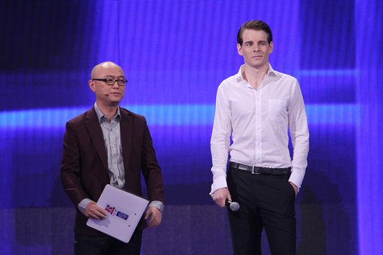 《非诚》励志男携母相亲 乐嘉情深护短儿子