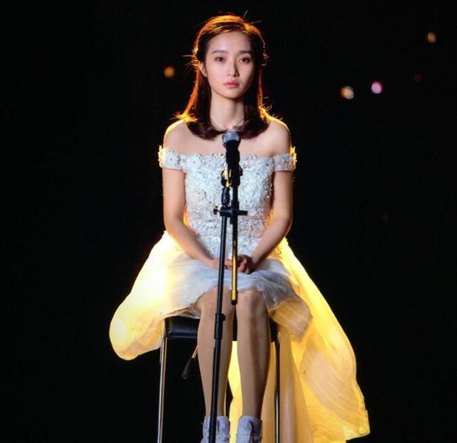 《恋恋有声》遇上董小姐 顾靖演绎90后阳光少女