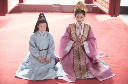 演员王岚携手王晶新作 《新六指琴魔》全新亮相