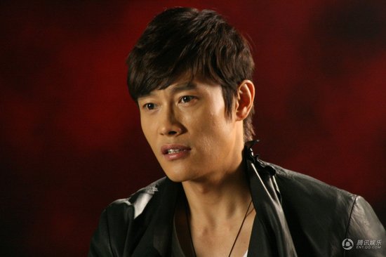 April 2011 - An Exclusive Interview with Lee Byung Hun