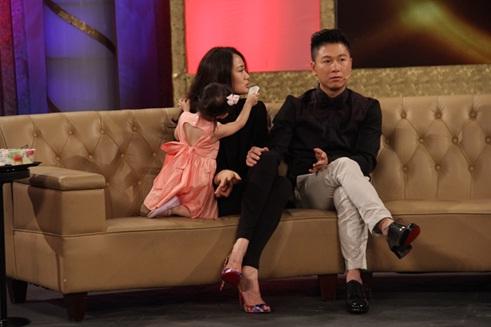 奥莉被许配杨阳洋 李小鹏一家重启造人计划