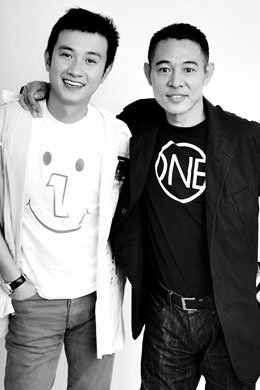 女一号白蛇则由黄圣依挑梁