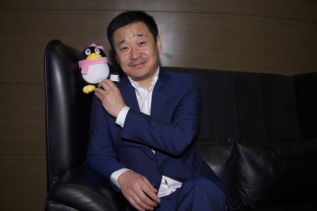 王景春_王景春 疯狂的石头