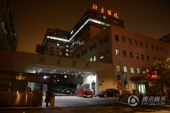 李默然因心脏病突发去世 追悼会将于下周一举行