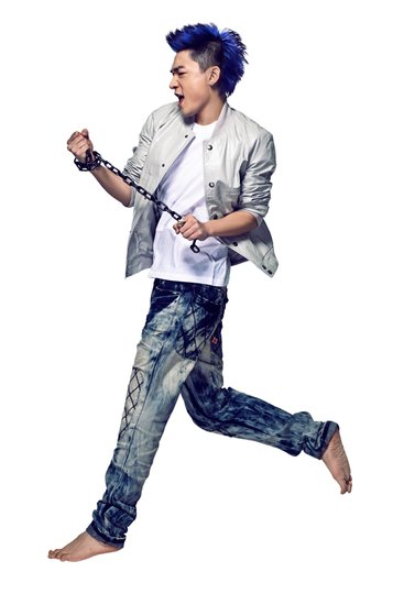 MIC男团春心萌动 新单曲《春心荡漾》首播