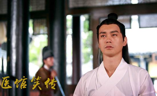 《医馆笑传》热播 陈国坤变身中国版福尔摩斯