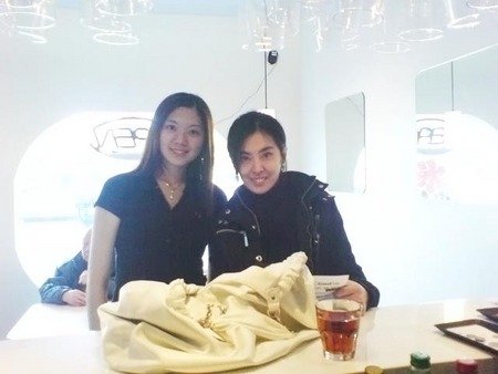 王祖贤加拿大素颜生活照 年过40容颜未变【图】