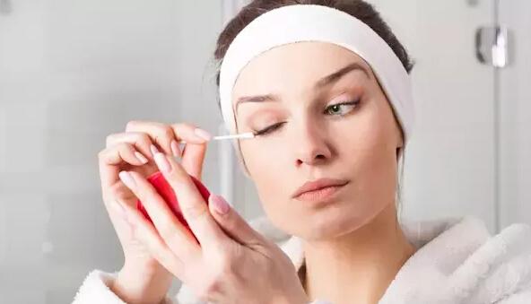 娜扎直播卸妆全过程,好肌肤首先得卸对了妆!