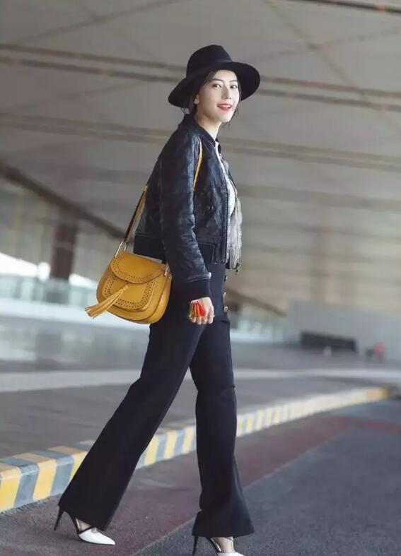 刘涛暴露“游泳圈” 原来女明星也有这样的身材缺陷