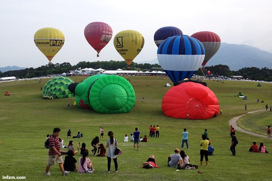 浮游台湾 单车骑士的环岛日志