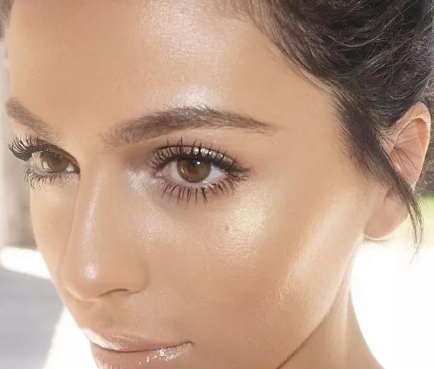 给肌肤吃点好的 十款超人气面霜陪你过冬