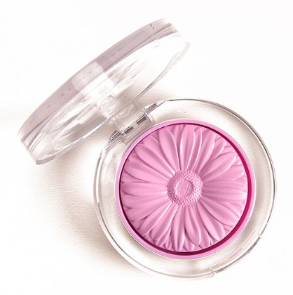 别轻易涂紫色腮红 美起来你自己都害怕!