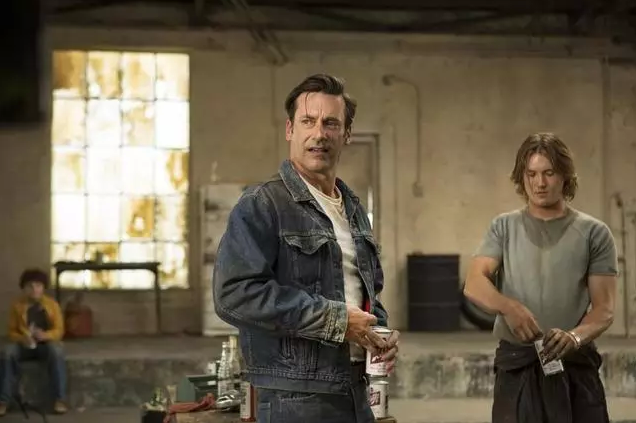 你是否也有这样一件牛仔,记录了那些年经历过的破事儿?