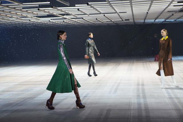 幻觉东京与巴黎浮生 Dior2015早秋发布