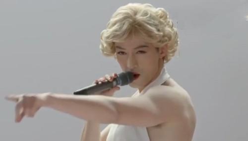 颜值决定一切?这些女装穿在张艺兴李易峰身上要窜天啦