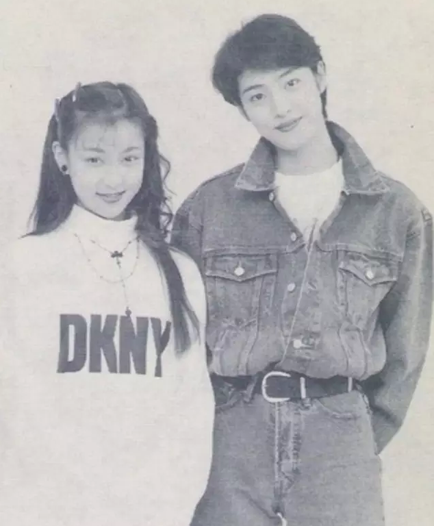 你是否也有这样一件牛仔,记录了那些年经历过的破事儿?