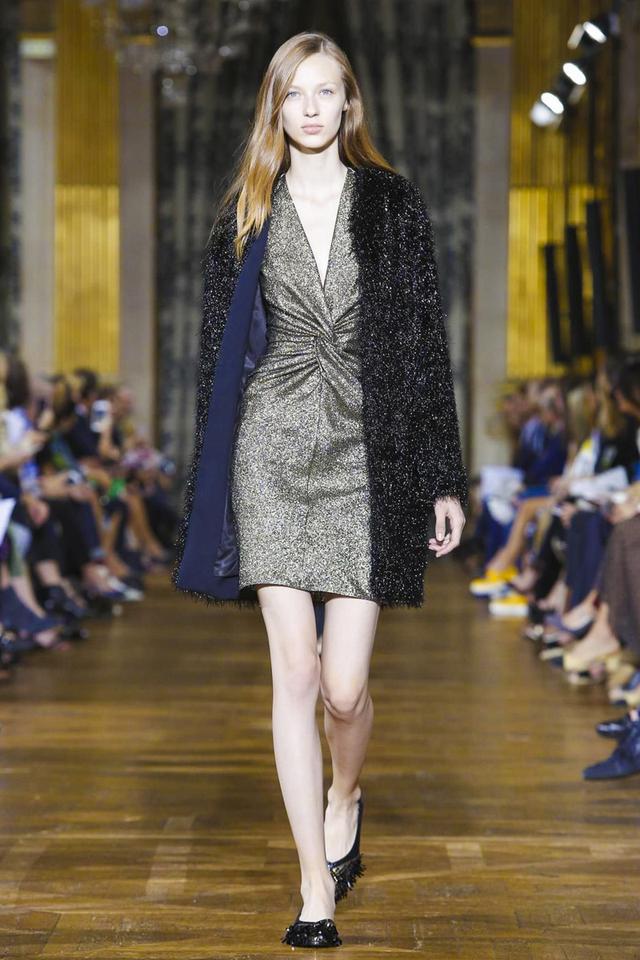 女性之魅与男性之美 郭碧婷Lanvin秀场创颜值