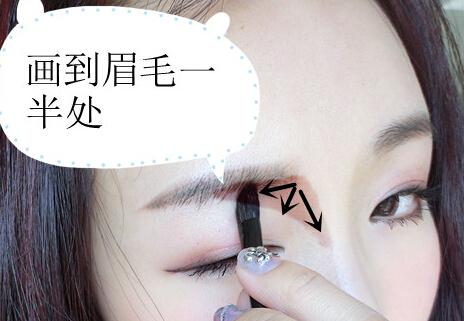 93年昆凌要嫁杰伦了 人生赢家混血妆美Cry